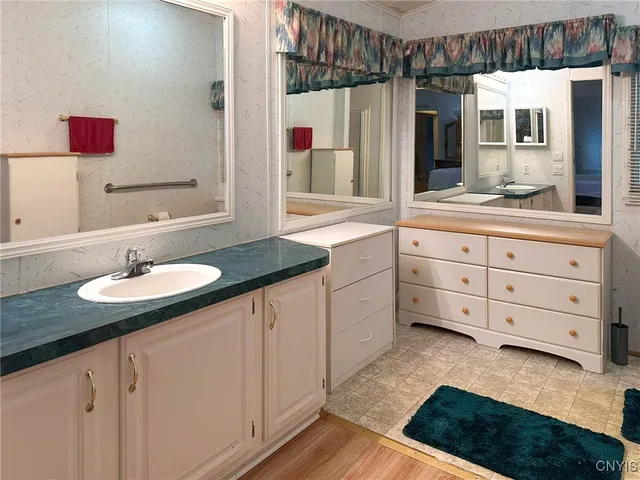 $84,000 | 2 Tree Stump Drive, New Hartford, NY 13321