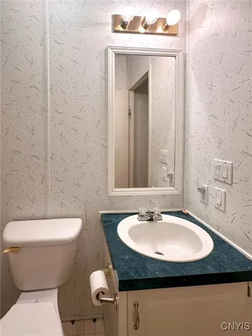 $84,000 | 2 Tree Stump Drive, New Hartford, NY 13321