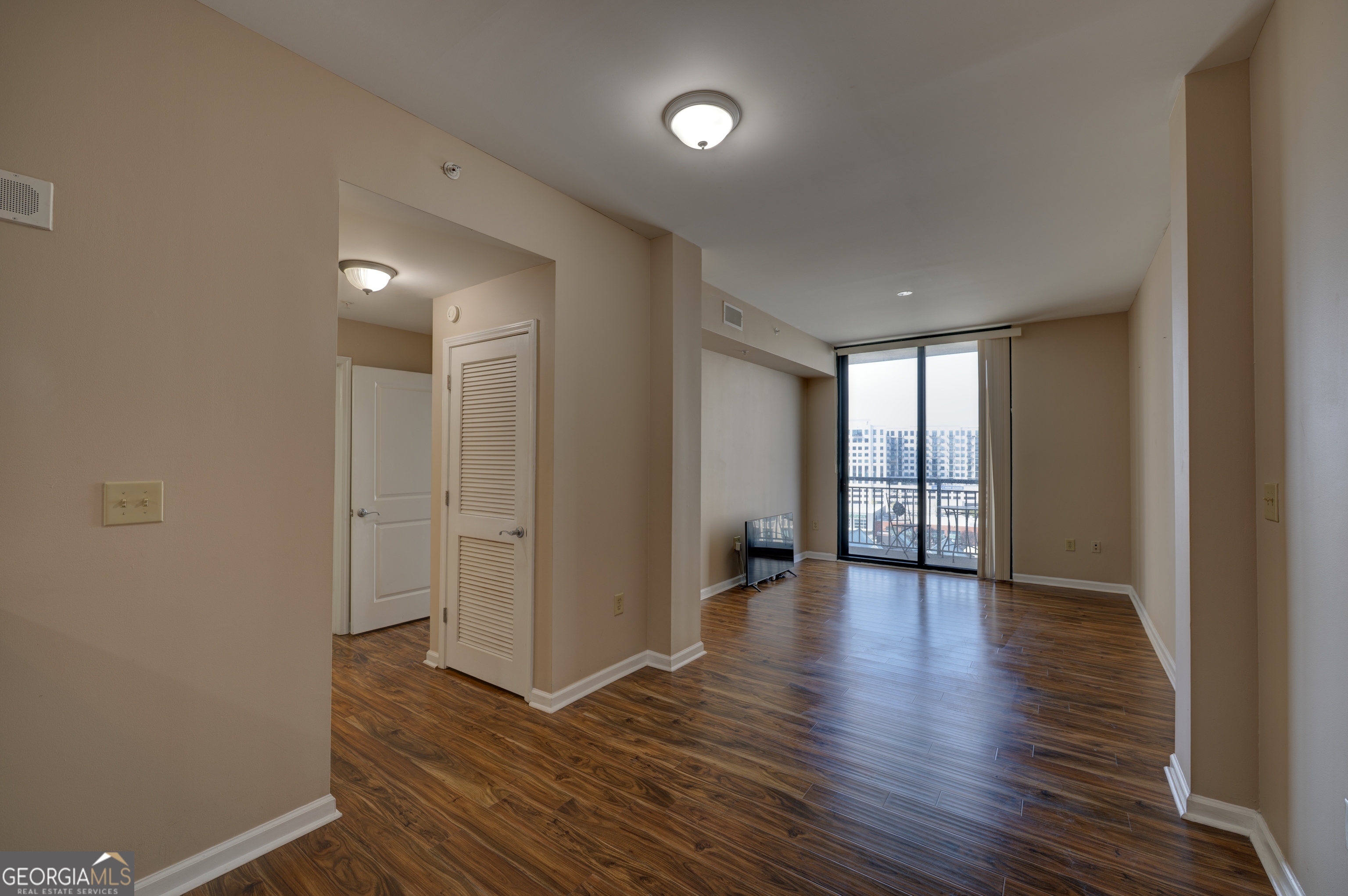 3040 Peachtree Road Northwest, Unit 813 Atlanta, GA 30305 - Photo 14 of 33