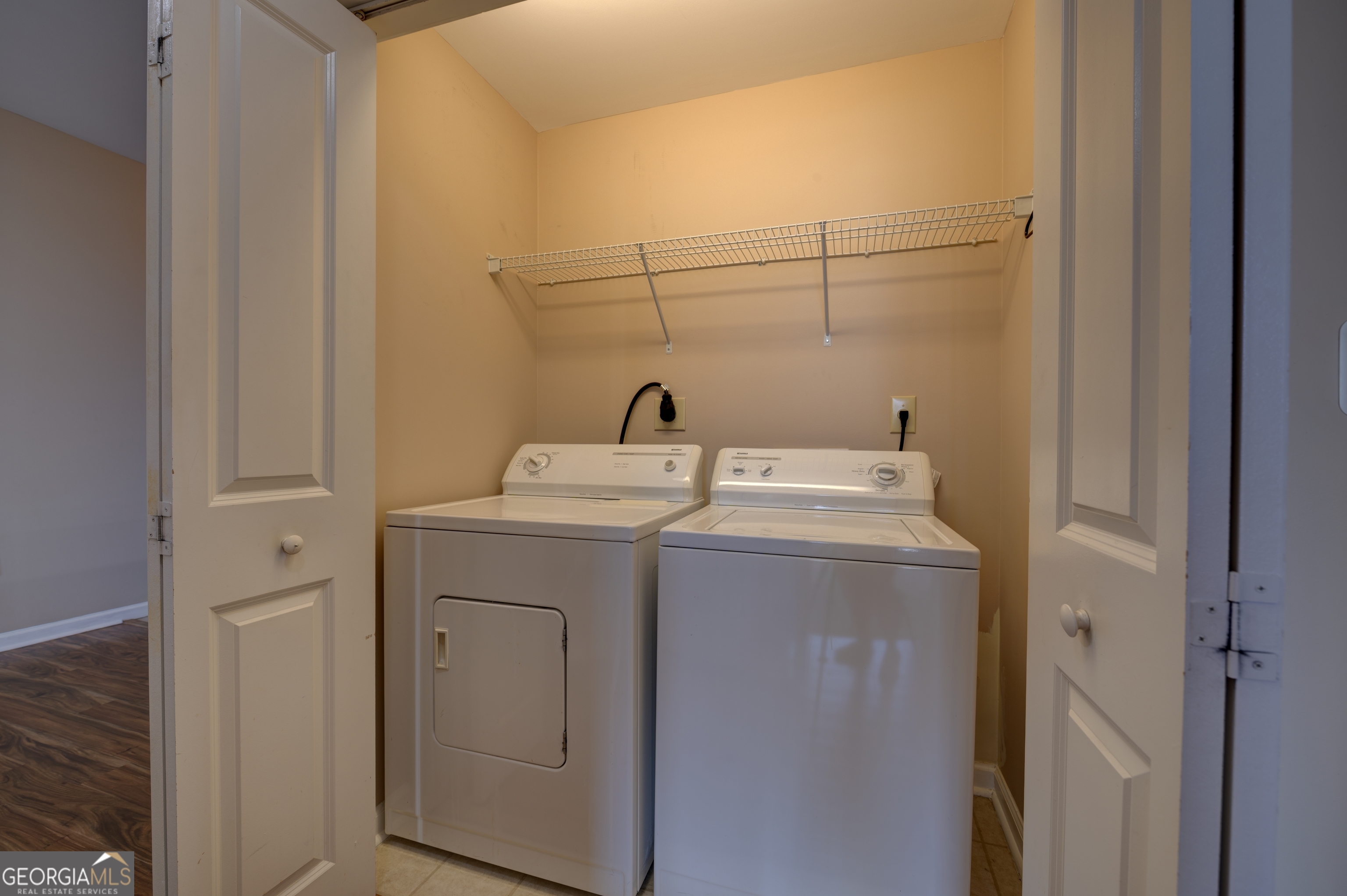 3040 Peachtree Road Northwest, Unit 813 Atlanta, GA 30305 - Photo 16 of 33