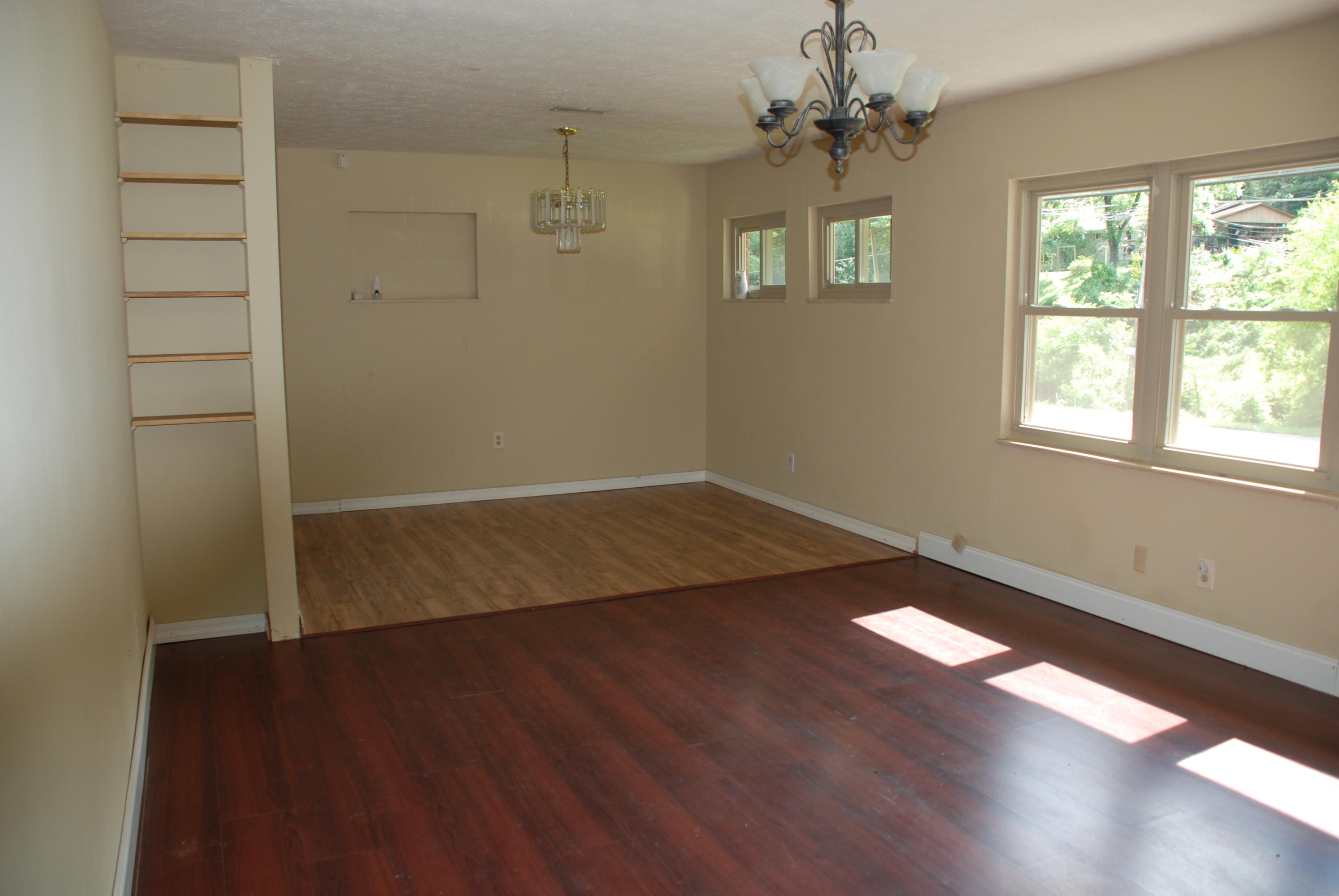 2032 Ruritan Road Harriman, TN 37748 - Photo 8 of 16 DSC_0021