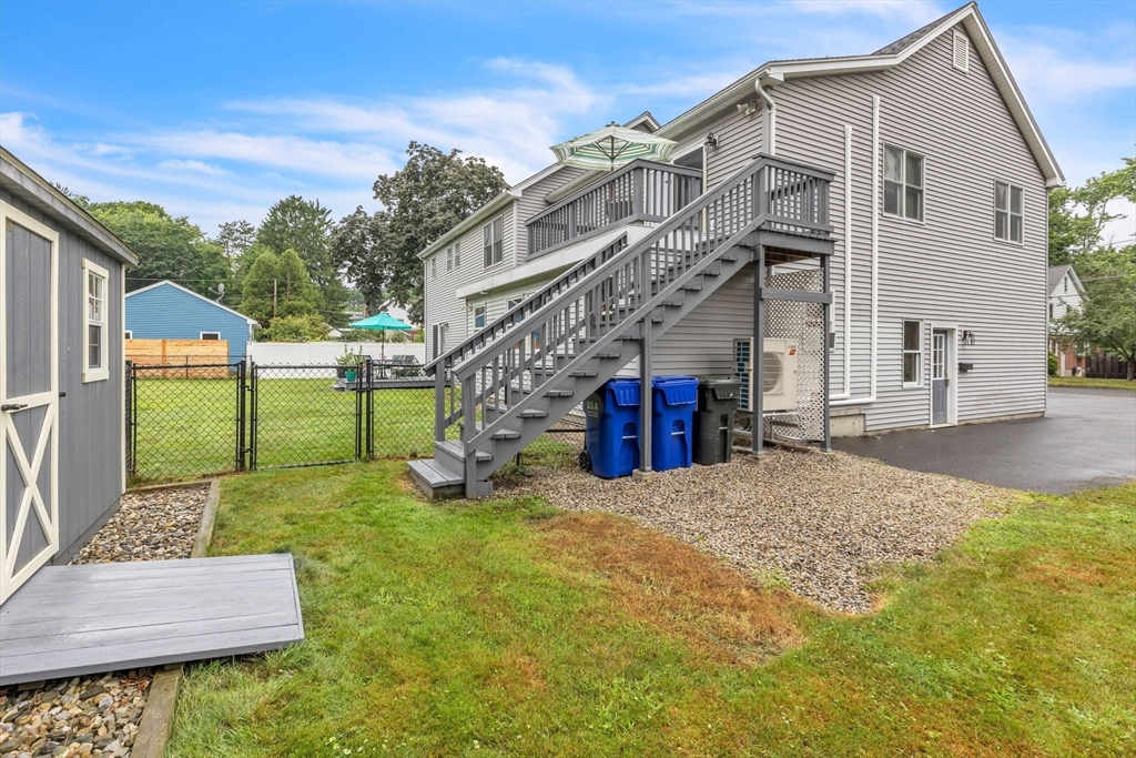 64 Ridgewood Terrace Northampton, MA 01060 - Photo 3 of 42 Gallery Image 3