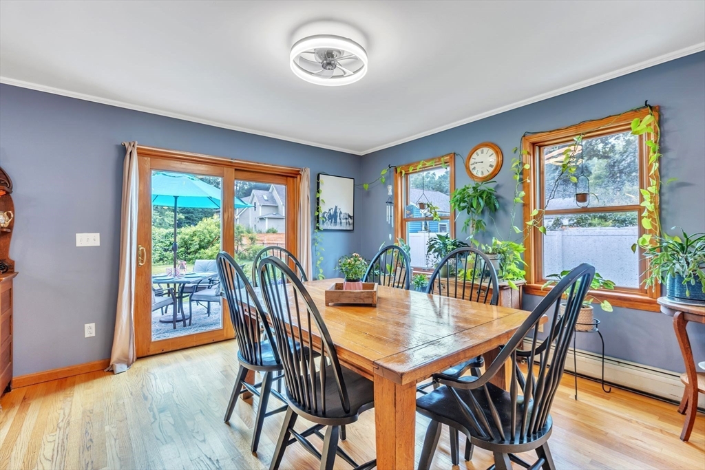 64 Ridgewood Terrace Northampton, MA 01060 - Photo 9 of 42 Gallery Image 9