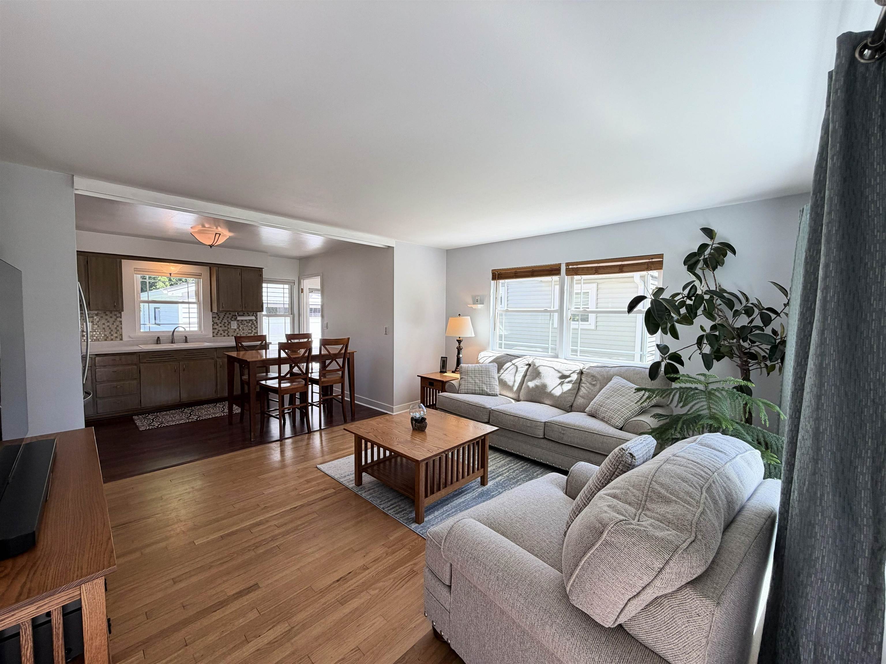 3806 Tulane Avenue Madison, WI 53714 - Photo 2 of 30