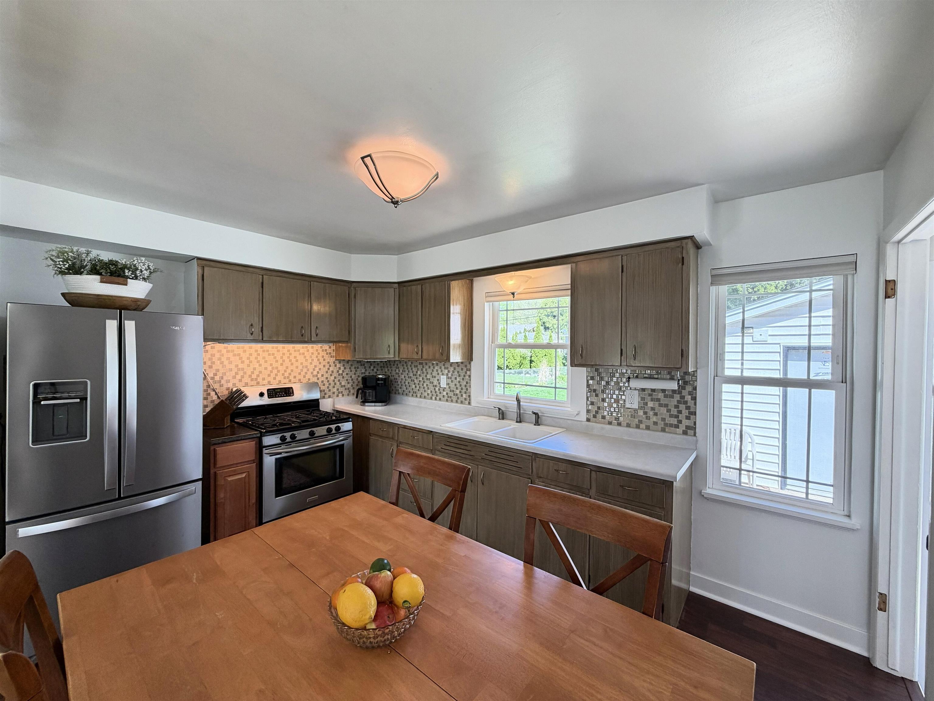 3806 Tulane Avenue Madison, WI 53714 - Photo 9 of 30