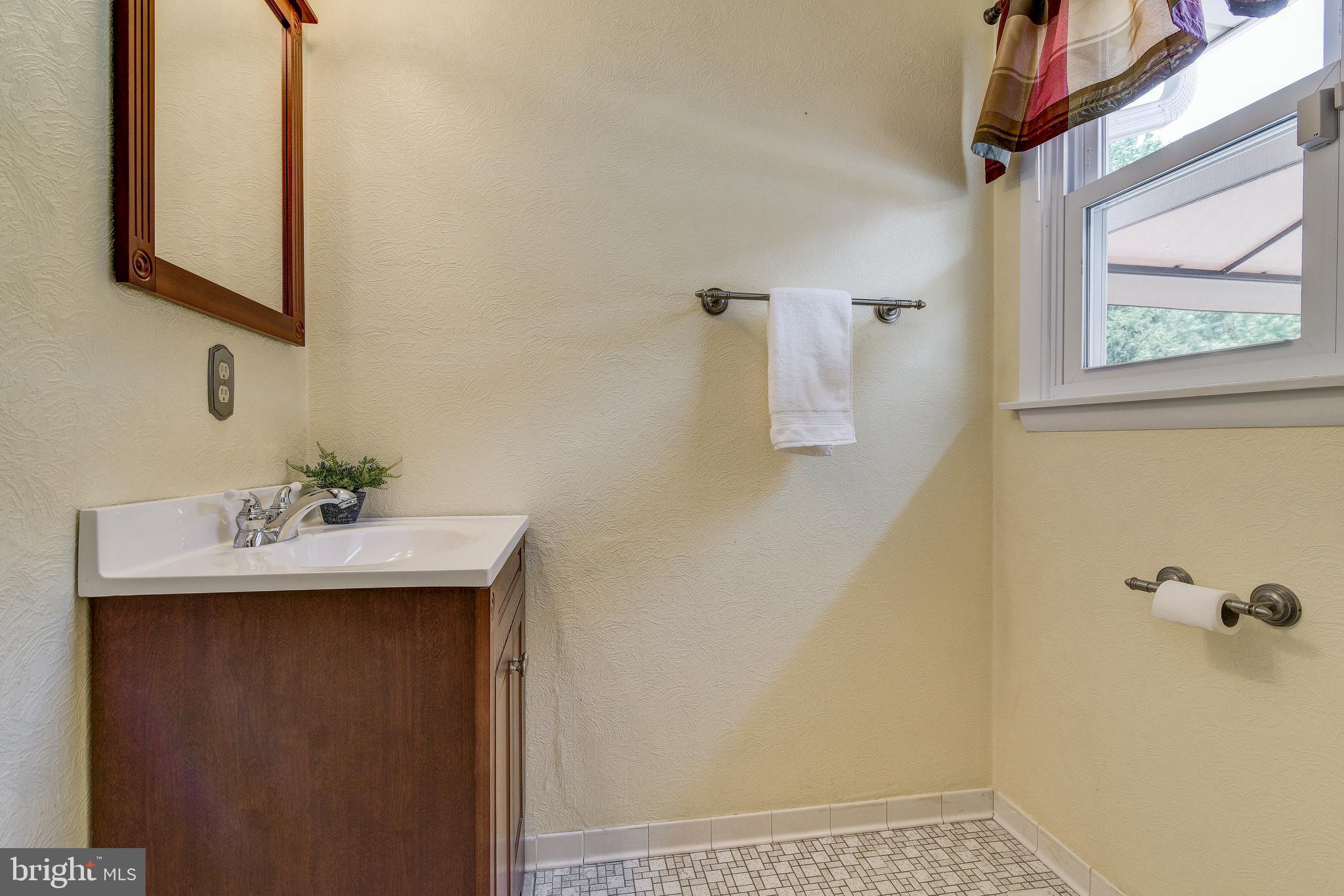 1703 North Bachman Valley Road Westminster, MD 21157 - Photo 23 of 46 Gallery Image 23