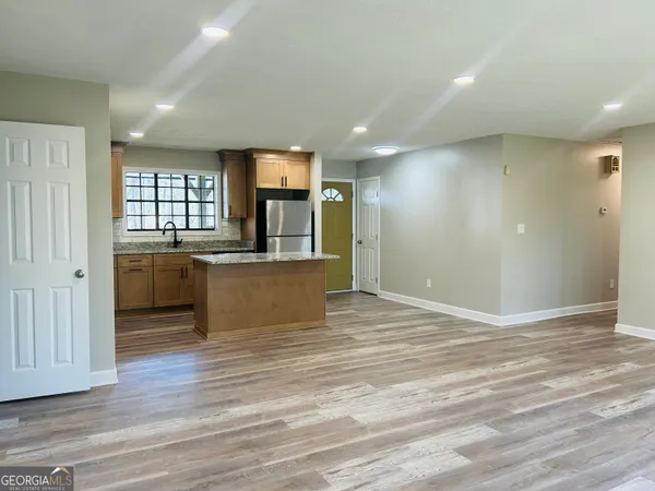 $1,850 | 6165 Radford Drive, Riverdale, GA 30296