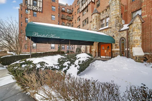 a front view of a building