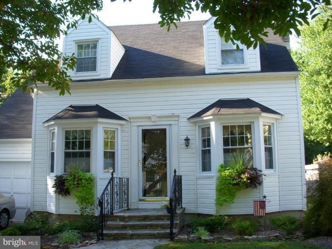 921 Litchfield Road Baltimore, MD 21239 - Photo 1 of 26 Main Front Photo