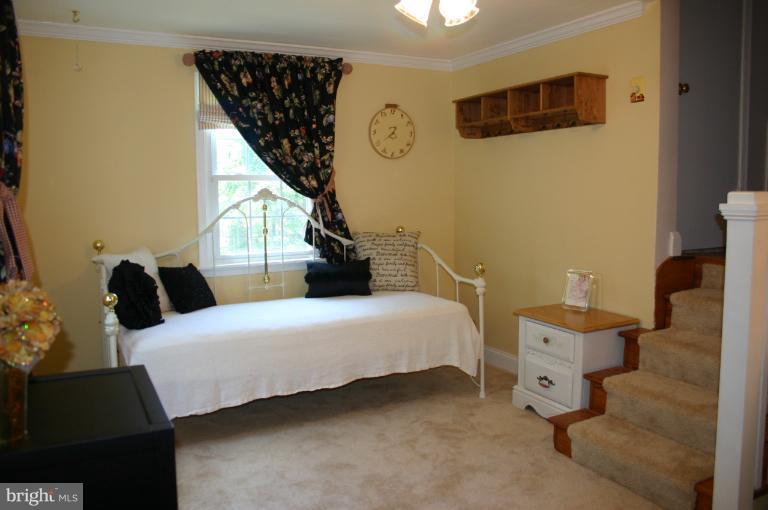 921 Litchfield Road Baltimore, MD 21239 - Photo 24 of 26 Bedroom