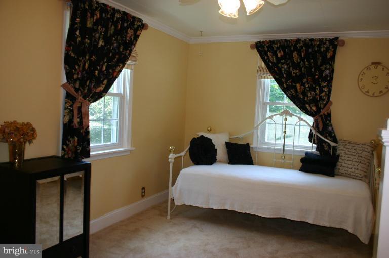 921 Litchfield Road Baltimore, MD 21239 - Photo 26 of 26 Bedroom
