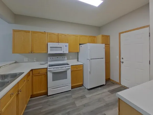 $2,259 | 14397 Banyan Lane, Rosemount, MN 55068