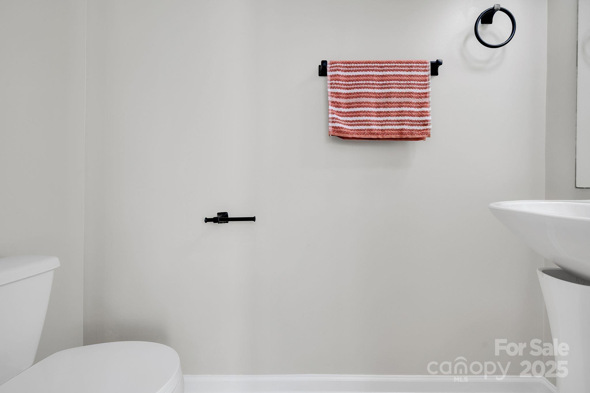 12404 Bending Branch Road Charlotte, NC 28227 - Photo 11 of 34 Gallery Image 11