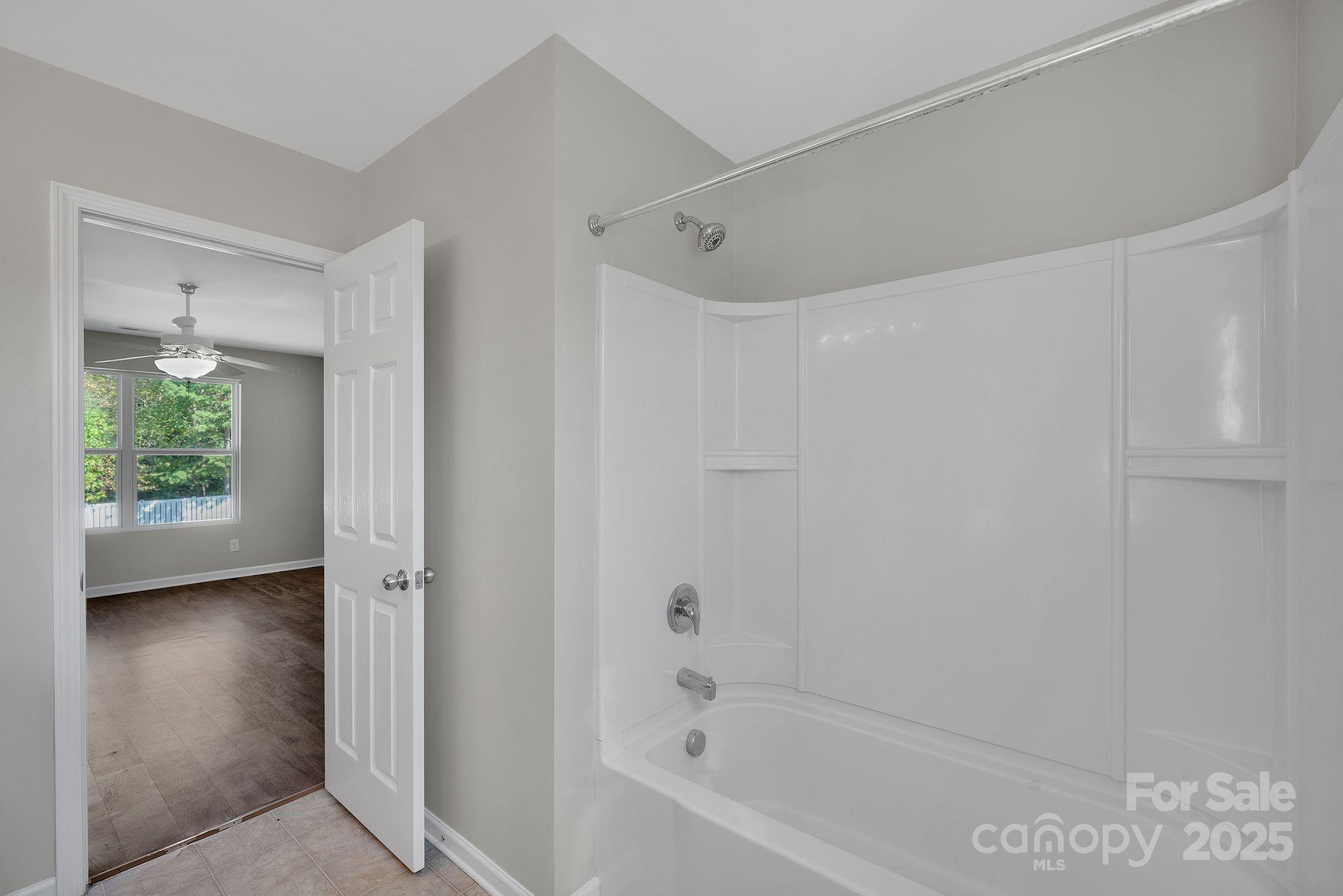 12404 Bending Branch Road Charlotte, NC 28227 - Photo 17 of 34 Gallery Image 17