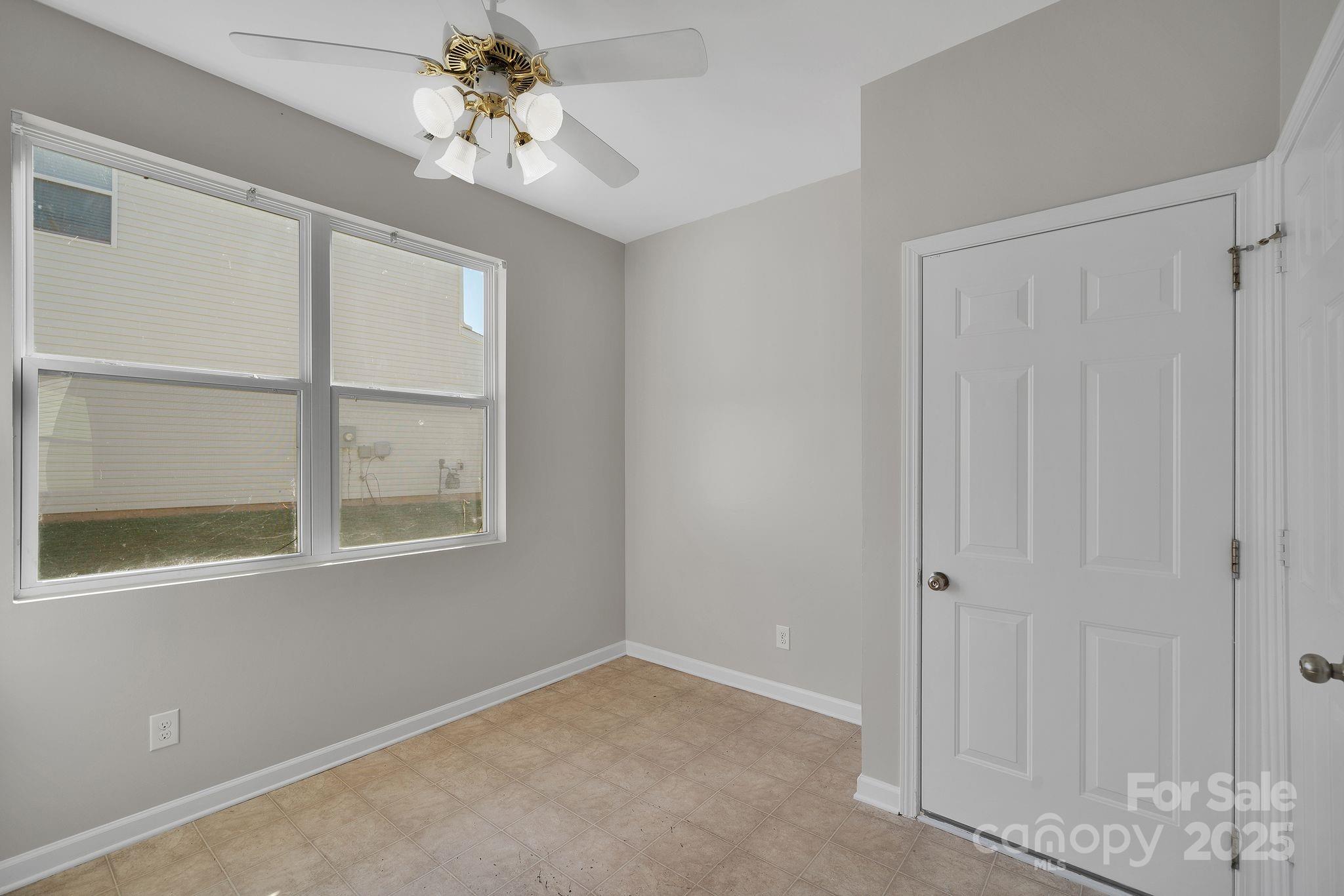 12404 Bending Branch Road Charlotte, NC 28227 - Photo 9 of 34 Gallery Image 9