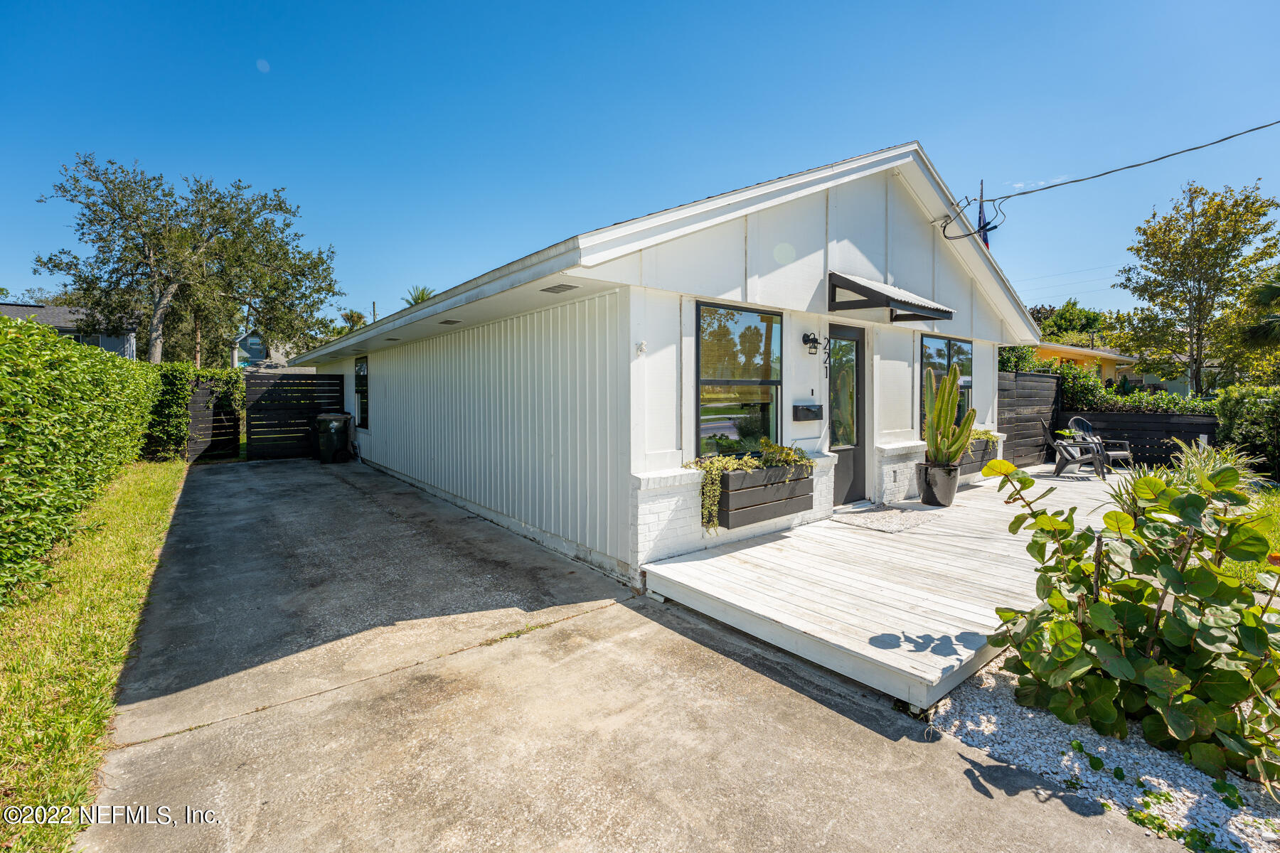 221 Seminole Road Atlantic Beach, FL 32233 - Photo 23 of 30 Plenty of parking