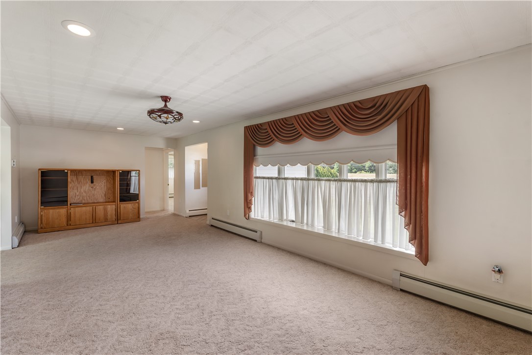 94 South Main Street Avoca, NY 14809 - Photo 4 of 48 living room