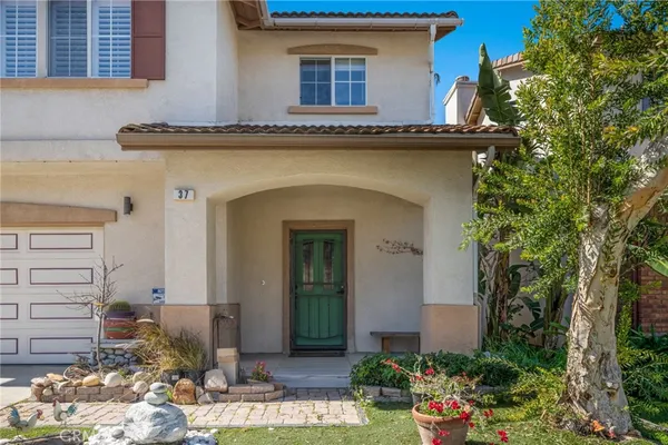 $1,388,888 | 37 Copper Leaf, Irvine, CA 92602