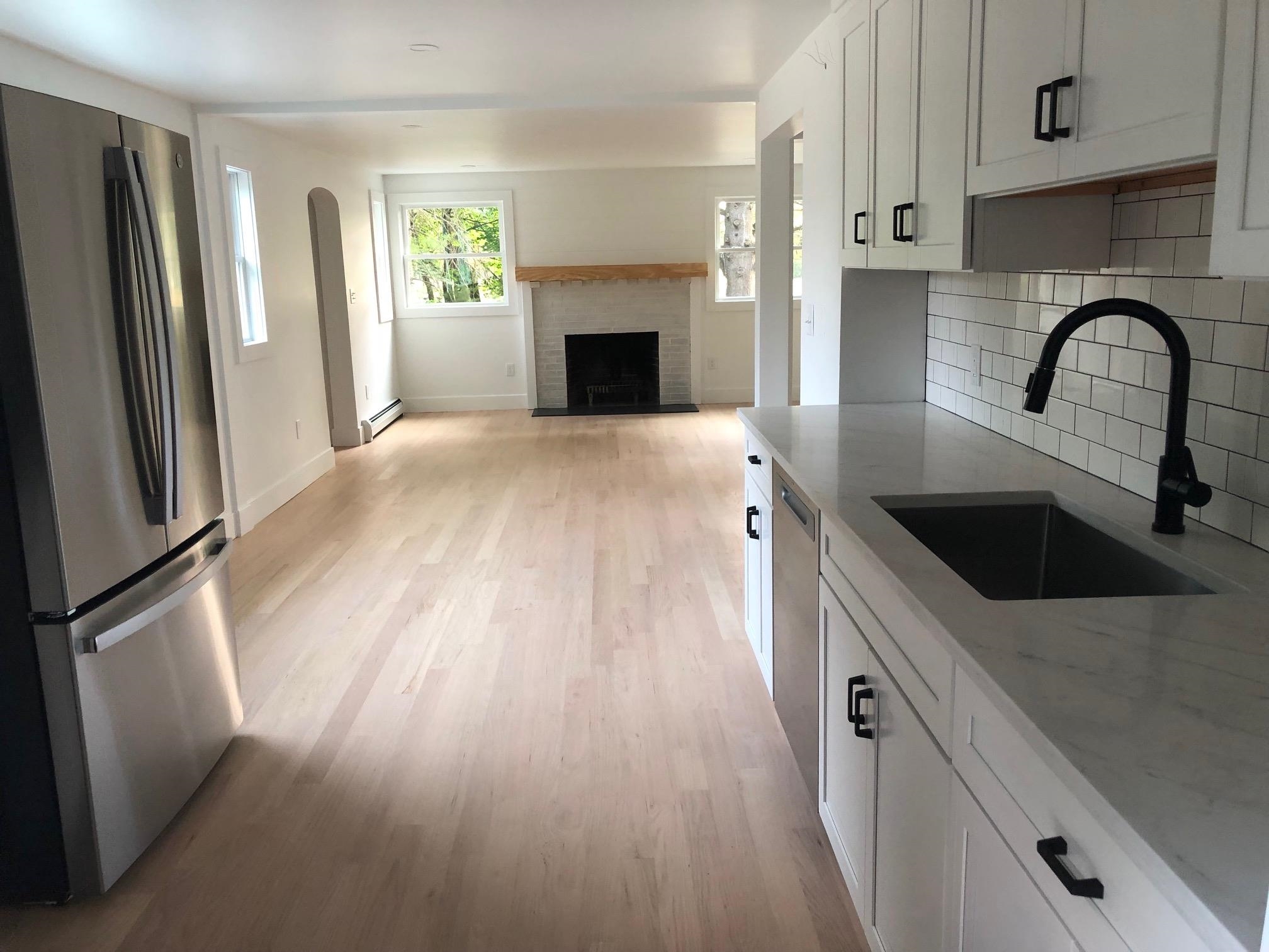 13 Thomas Street Concord, NH 03301 - Photo 4 of 18