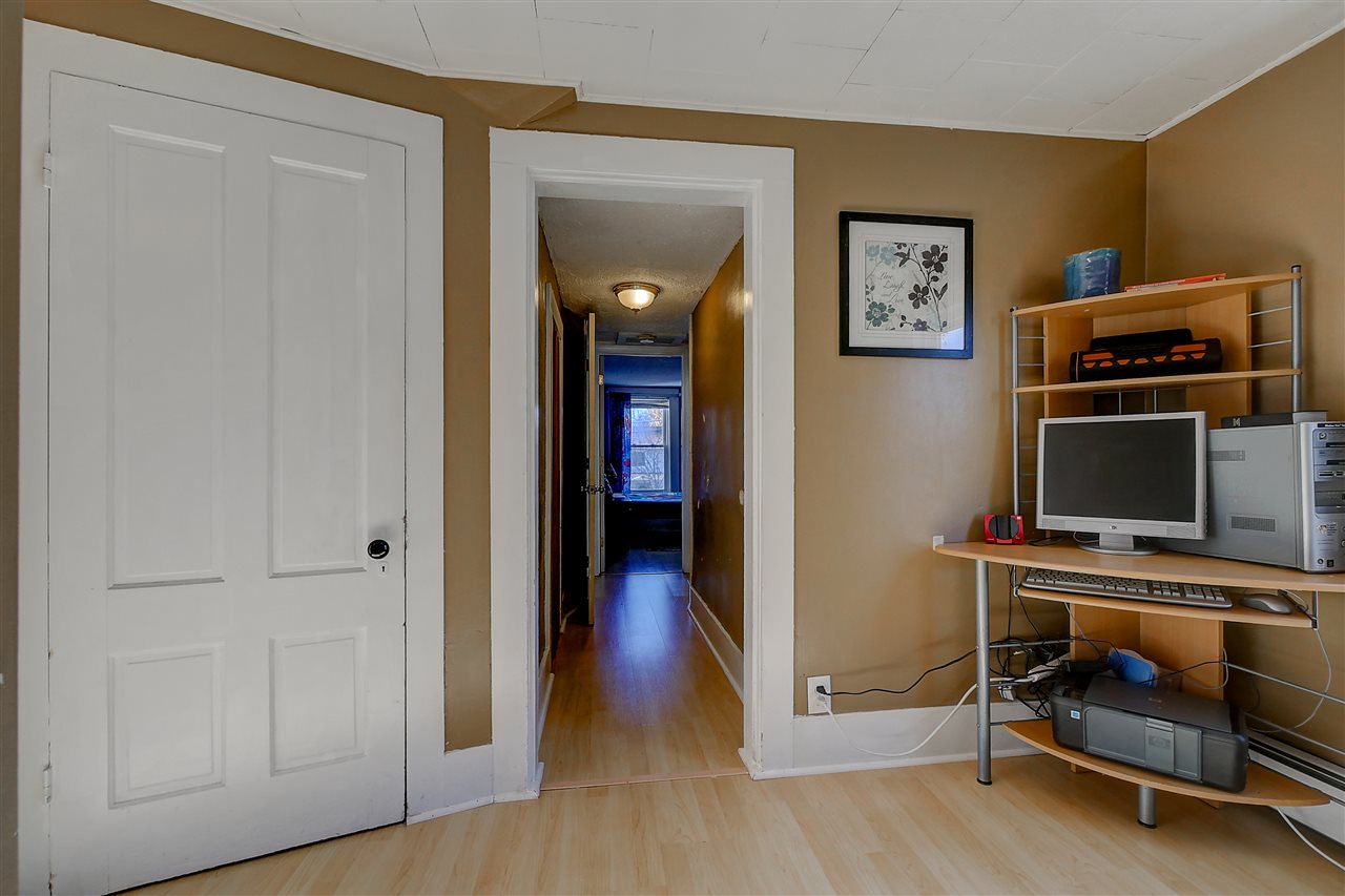 1 B Balcom Street Nashua, NH 03060 - Photo 19 of 30