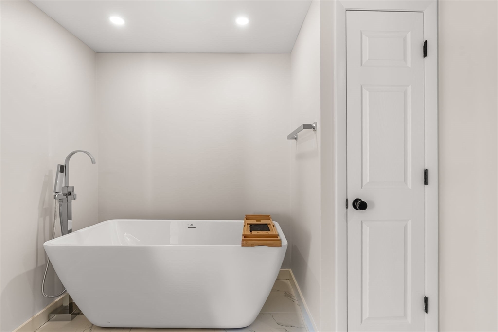 119 Marshall Street, Unit 119 Revere, MA 02151 - Photo 20 of 40