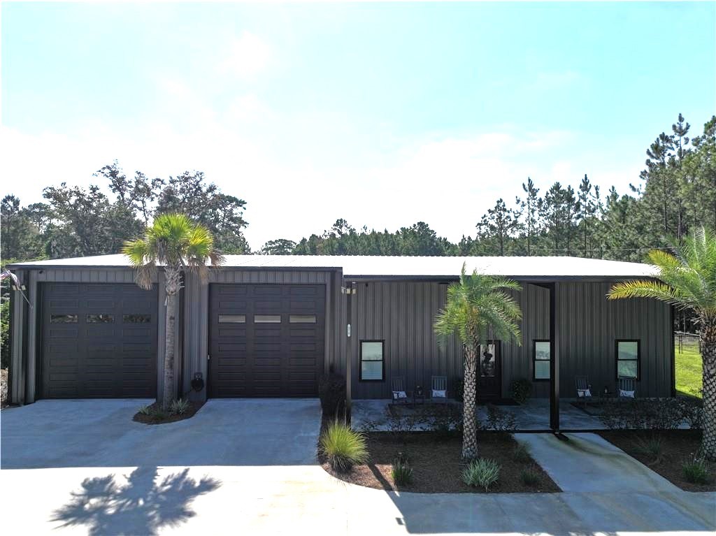 474 Hickory Bluff Road Waverly, GA 31565 - Photo 1 of 47