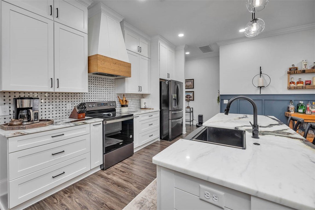 474 Hickory Bluff Road Waverly, GA 31565 - Photo 12 of 47