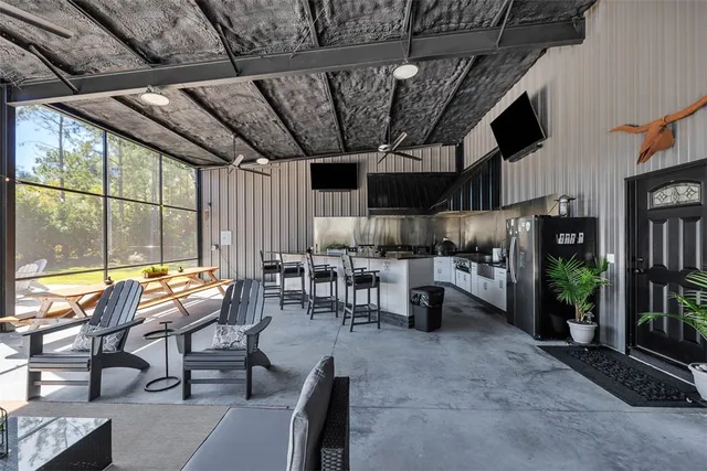 $845,000 | 474 Hickory Bluff Road, Waverly, GA 31565