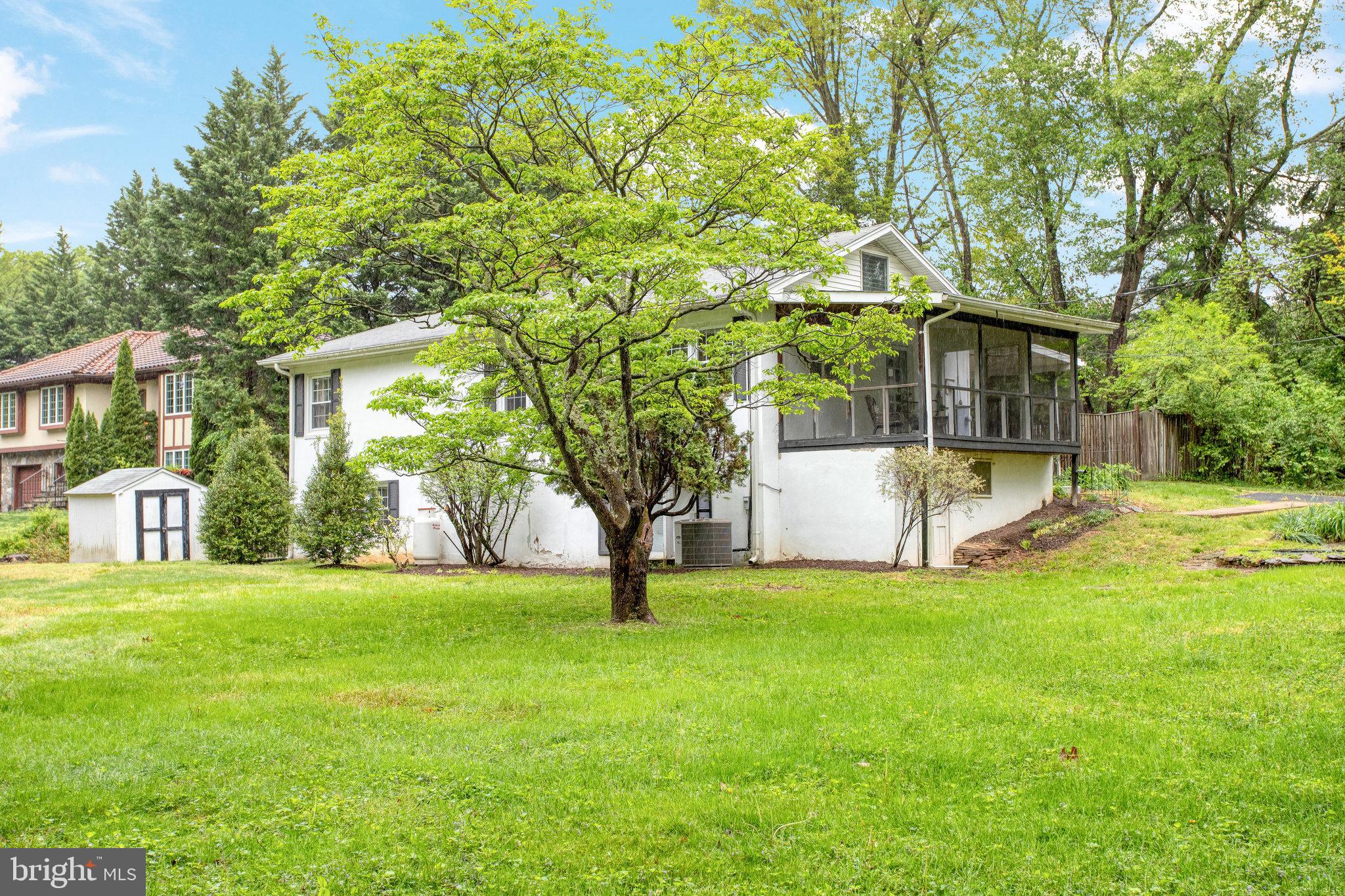 6105 Colchester Road Fairfax, VA 22030 - Photo 4 of 57 Gallery Image 4