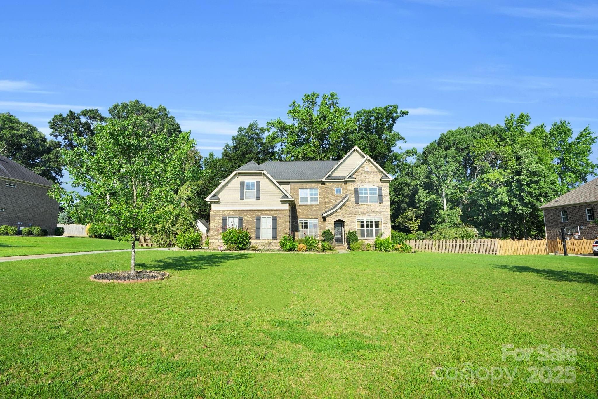 12515 Hashanli Place Matthews, NC 28105 - Photo 1 of 34