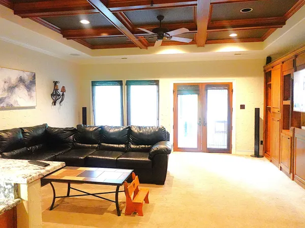 $885,000 | 200 Owls Roost Lane, Cordova, TN 38018