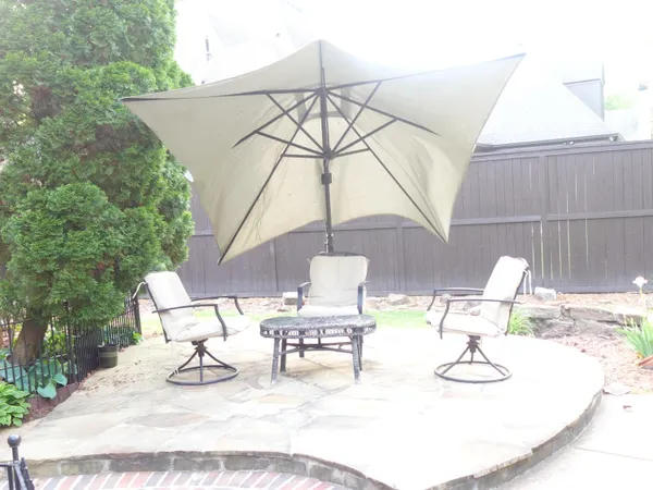 $885,000 | 200 Owls Roost Lane, Cordova, TN 38018
