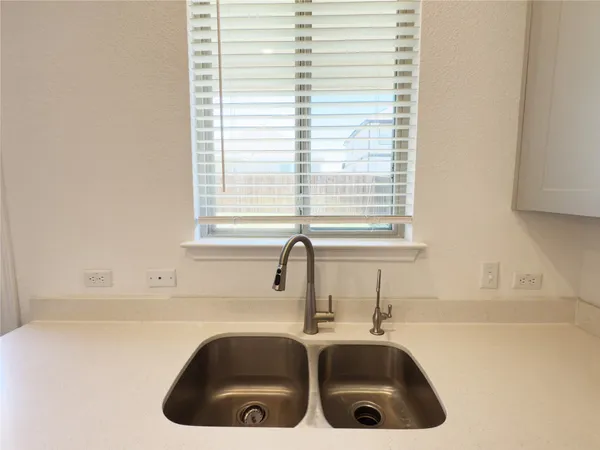 $2,500 | 128 Fiery Skipper Lane, Georgetown, TX 78626