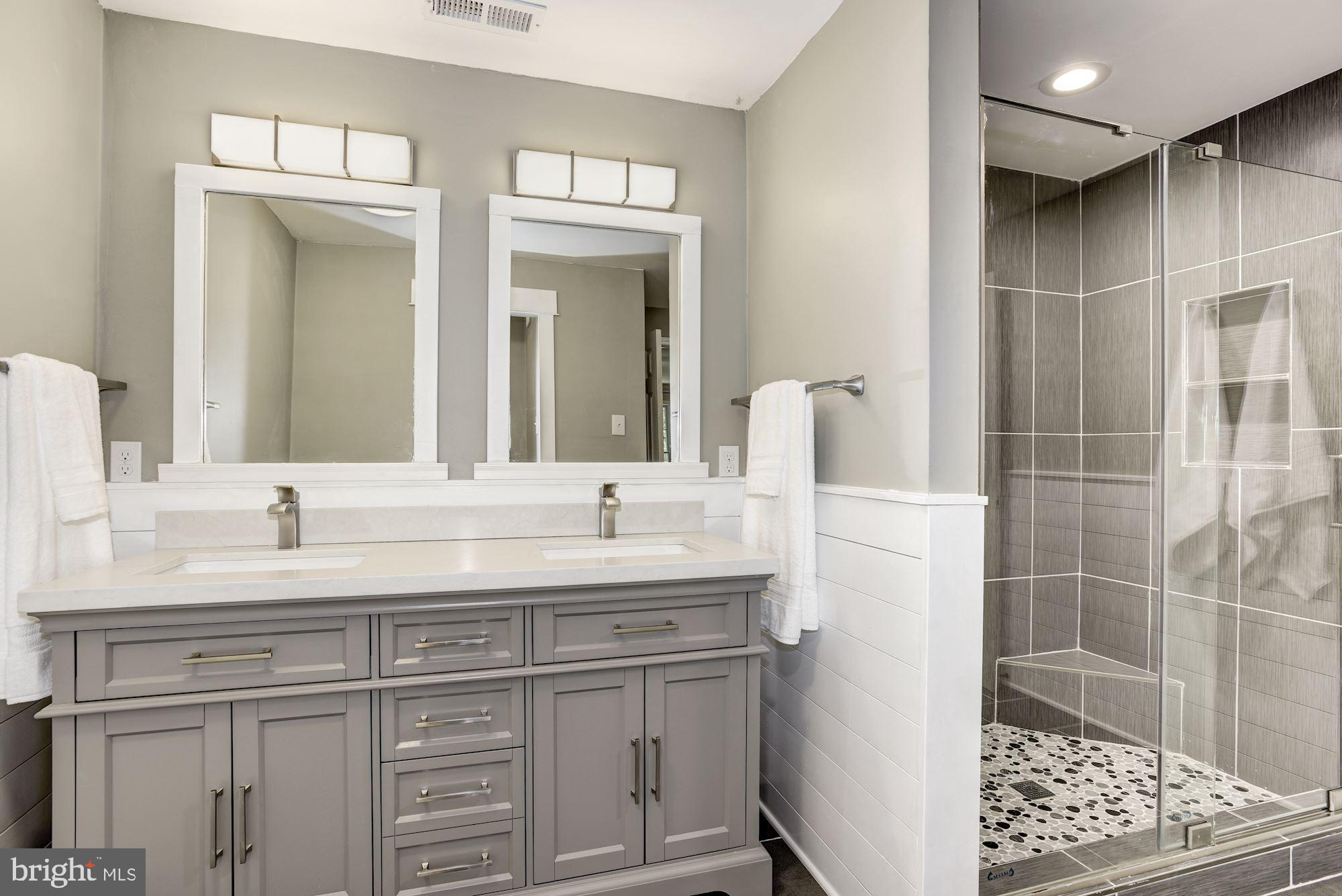23249 Watson Road Leesburg, VA 20175 - Photo 30 of 51 Dual vanity and enhanced lighting