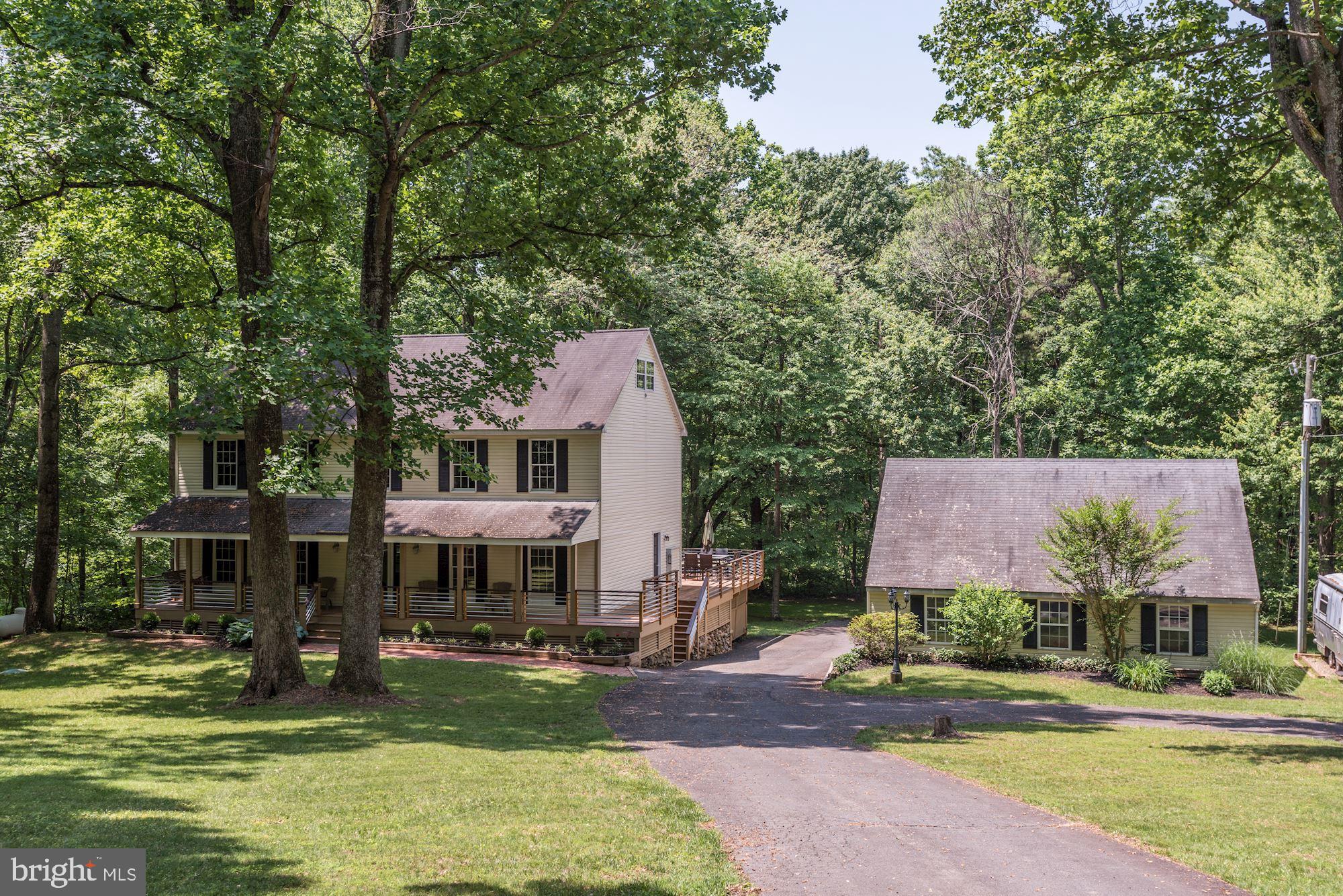 23249 Watson Road Leesburg, VA 20175 - Photo 4 of 51 Home has detached, oversized 3 car garage