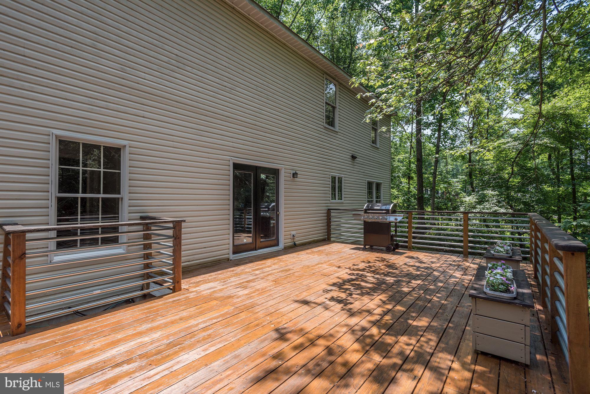 23249 Watson Road Leesburg, VA 20175 - Photo 46 of 51 Deck entrance to kitchen