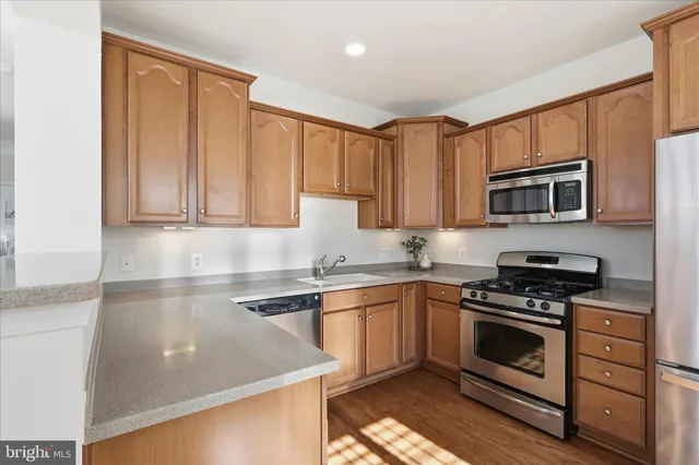 $440,000 | 7055 Heritage Hunt Drive, Unit 311, Gainesville, VA 20155