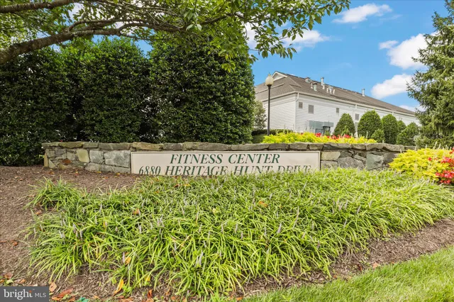 $440,000 | 7055 Heritage Hunt Drive, Unit 311, Gainesville, VA 20155
