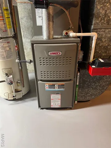 $249,900 | 725 Hazelvalley Drive, Hazelwood, MO 63042