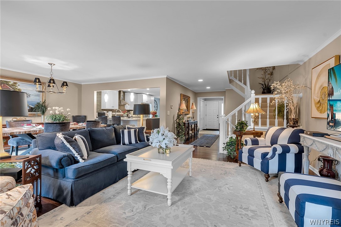 61 Hidden Ridge Common Amherst, NY 14221 - Photo 9 of 41 living room