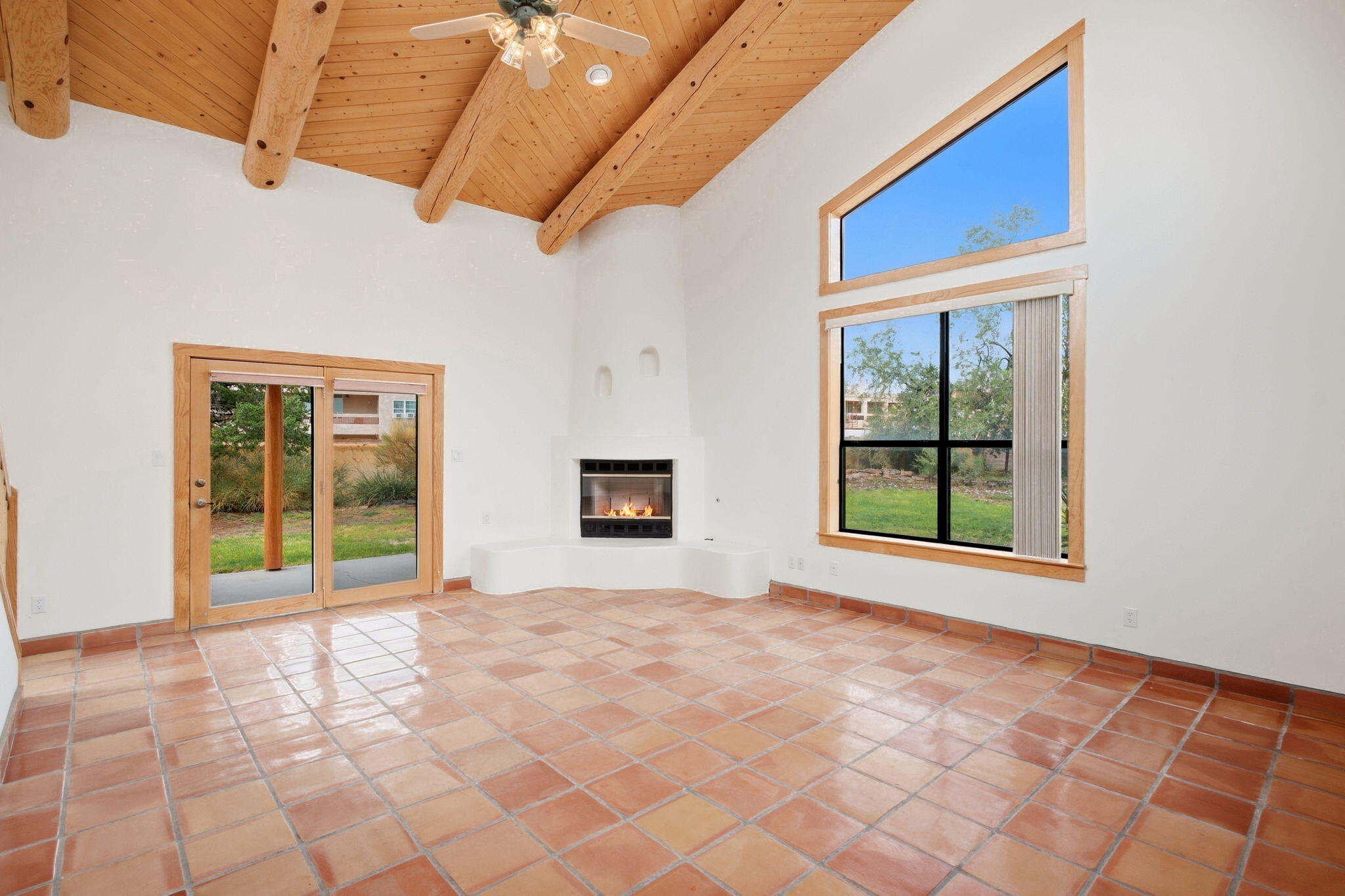 2046 Rivers Edge Drive Northeast Rio Rancho, NM 87144 - Photo 11 of 48 Gallery Image 11