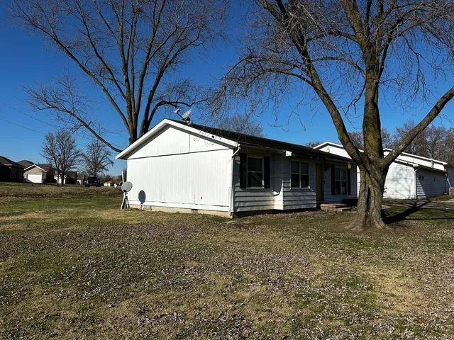 $85,000 | 1502 South Pine Street, Centralia, IL 62801