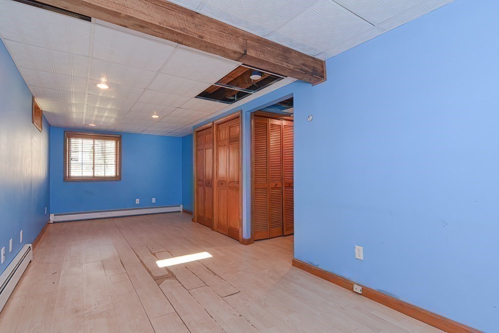 21 Edlin Street Worcester, MA 01603 - Photo 30 of 40