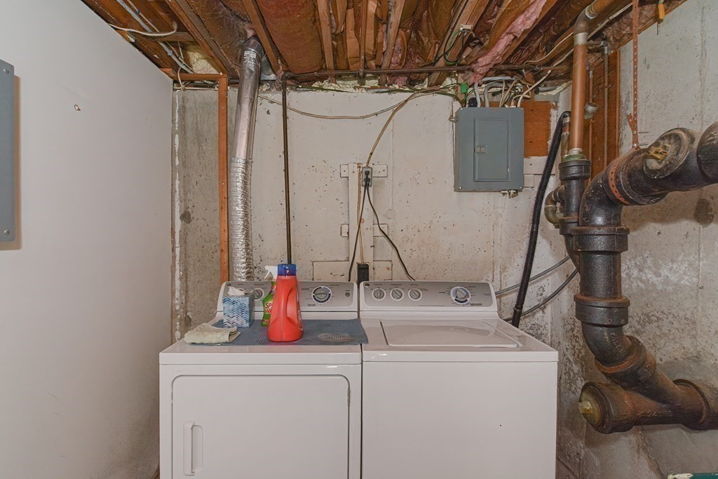 21 Edlin Street Worcester, MA 01603 - Photo 33 of 40