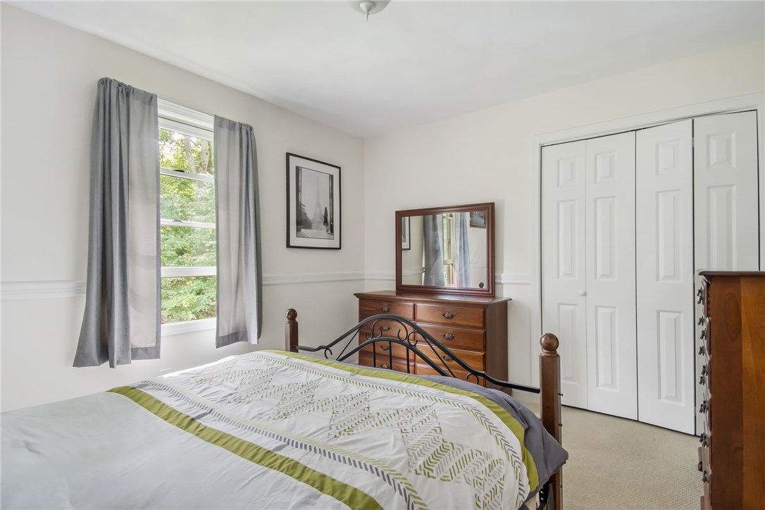 64 Mohawk Trail Cranston, RI 02921 - Photo 13 of 19 Gallery Image 13