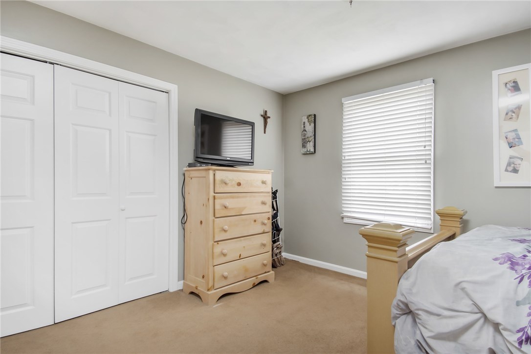 64 Mohawk Trail Cranston, RI 02921 - Photo 15 of 19 Gallery Image 15