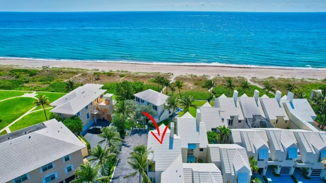 $13,000 | 2115 South Ocean Boulevard, Unit 14, Delray Beach, FL 33483