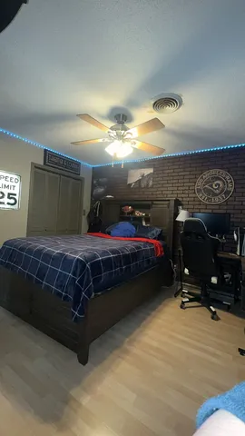 $179,900 | 402 East Belleville Avenue, Christopher, IL 62822