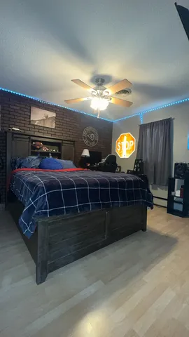 $179,900 | 402 East Belleville Avenue, Christopher, IL 62822