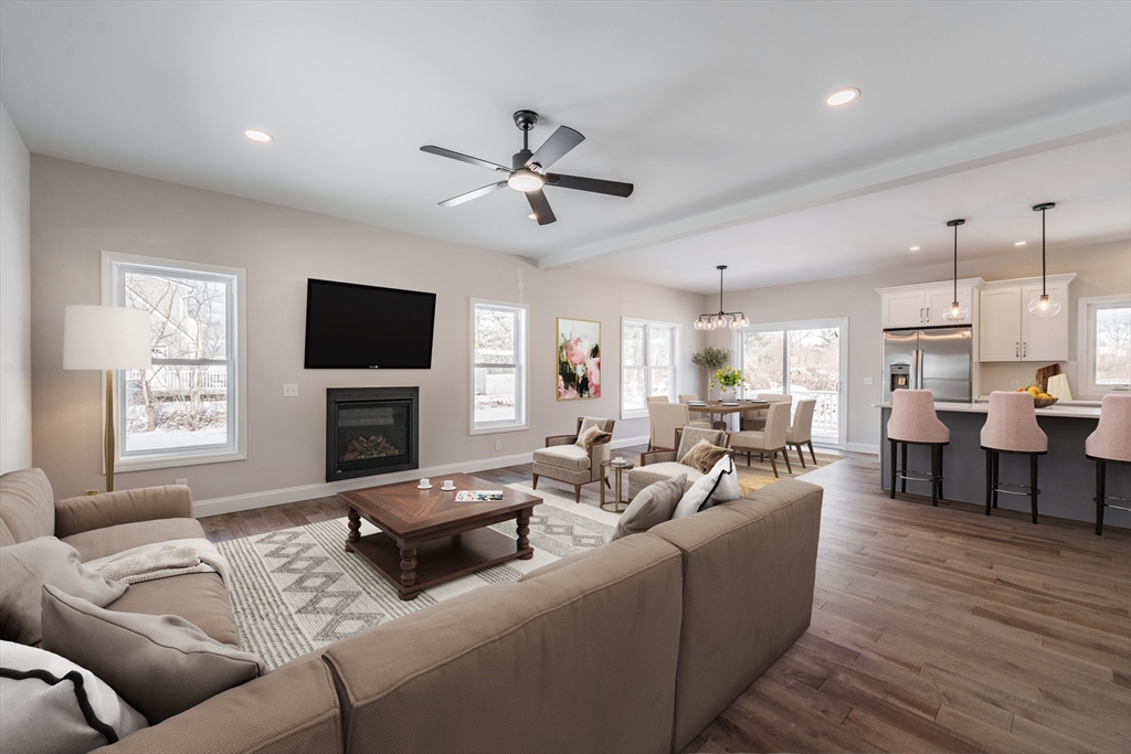 315 Morton Street Springfield, MA 01119 - Photo 2 of 20 Gallery Image 2